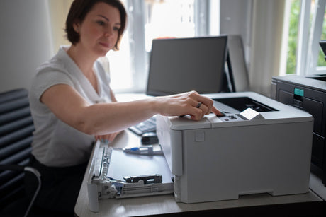 Warum schaltet sich der Drucker automatisch aus?